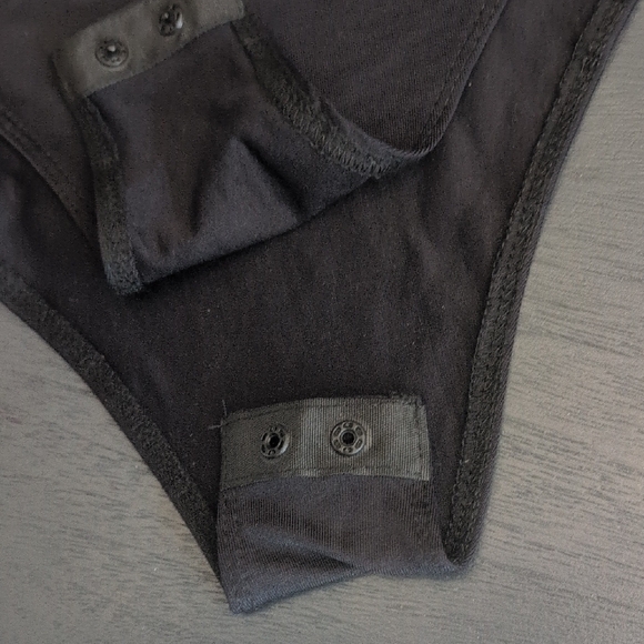 Zara Black Sleeveless Asymmetrical Bodysuit - Picture 5 of 9